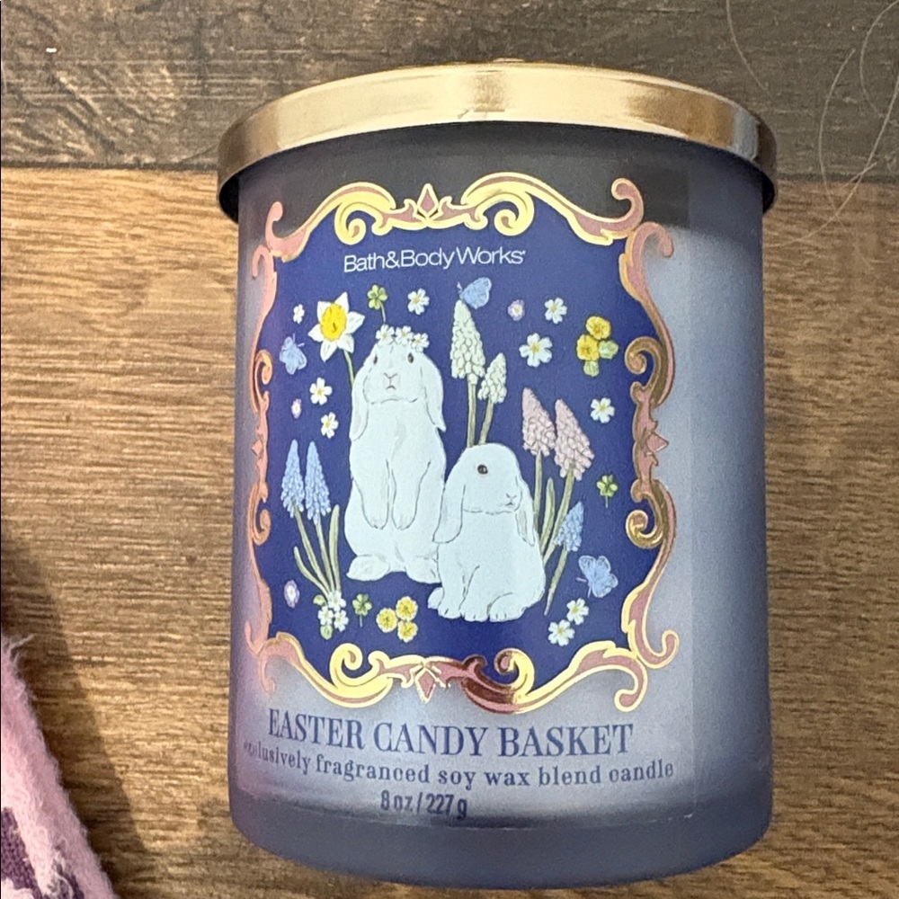 Bath & Body Works Pink Bunny Lounge Socks & Easter Candy Basket Candle Set - Picture 3 of 10